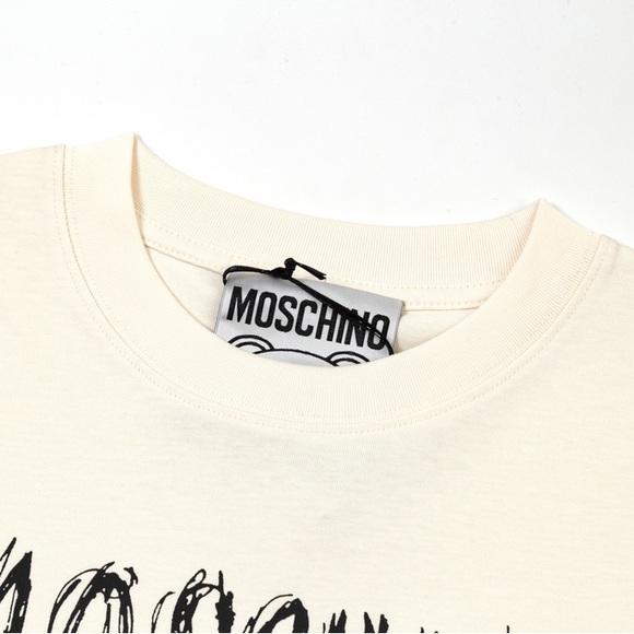 Moschino Cream Graphic T-Shirt - Picture 6 of 8